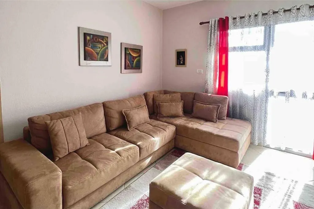 Lusi'S Apartment بورغراديك