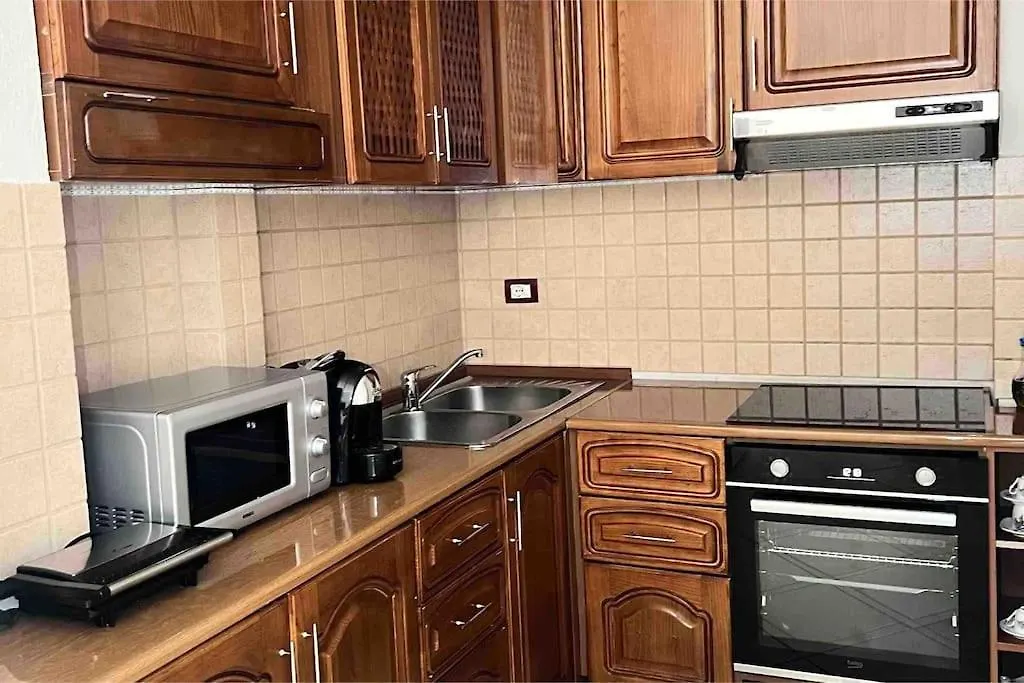 Lusi'S Apartment بورغراديك 0*,